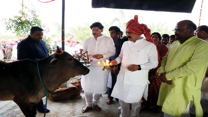 गृह मंत्री डॉ. मिश्रा ने जबलपुर में कानून-व्यवस्था की जानकारी ली